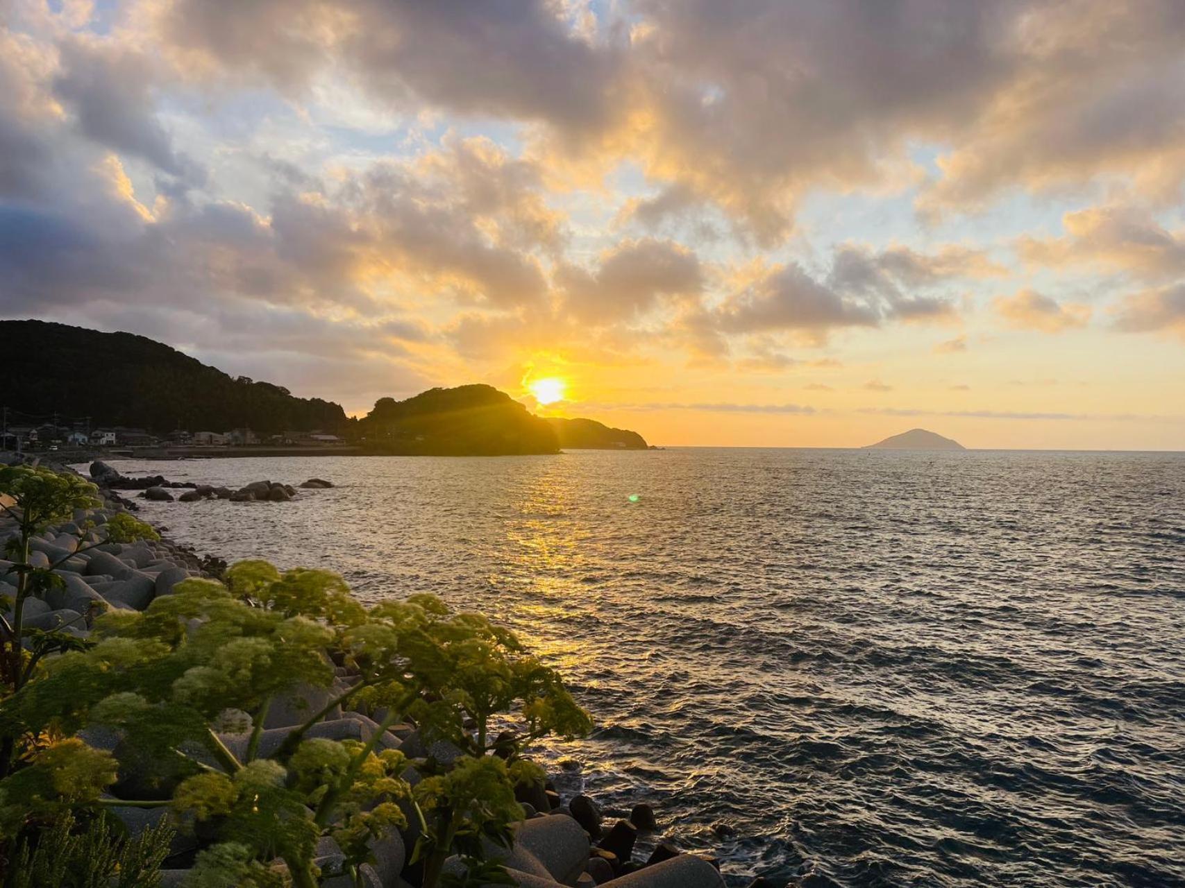 伊都山海渓 Itoshima Exterior photo